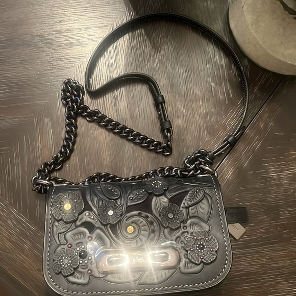 Coach Swagger Tea Rose Tooling Crossbody handbag - Picture 3 of 9